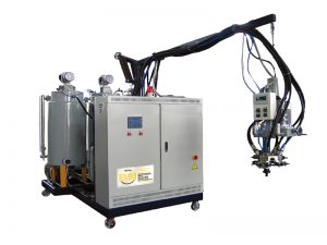 PU self skin low pressure foaming machine